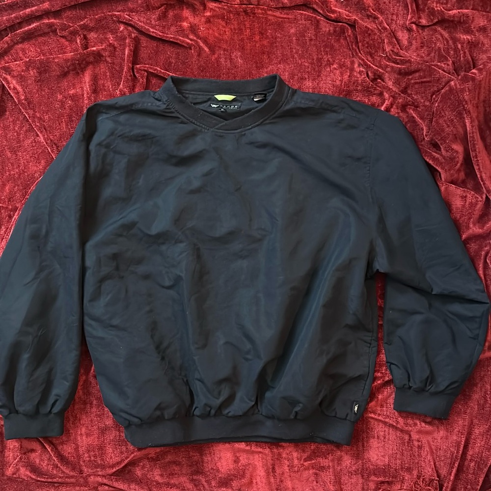 Wedge golf pull over windbreaker